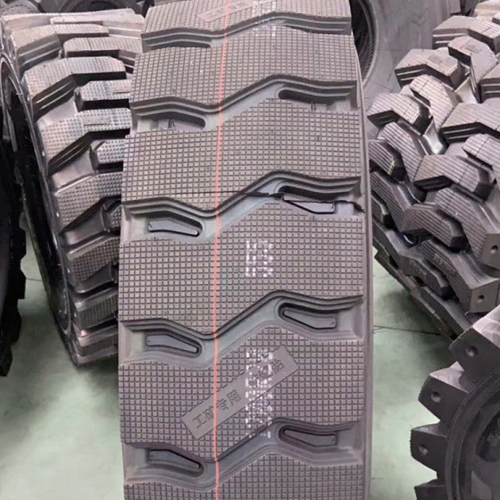 1200r20 car tire, explosion-proof tire, truck and dump truck tire, mining pattern, large load, wear-resistant 1200r20